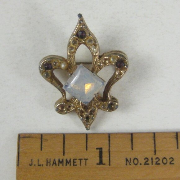 Vintage Fleur De Lis Brooch Opalescent Glass Faux Pearls WORN MISSING - Picture 2 of 5